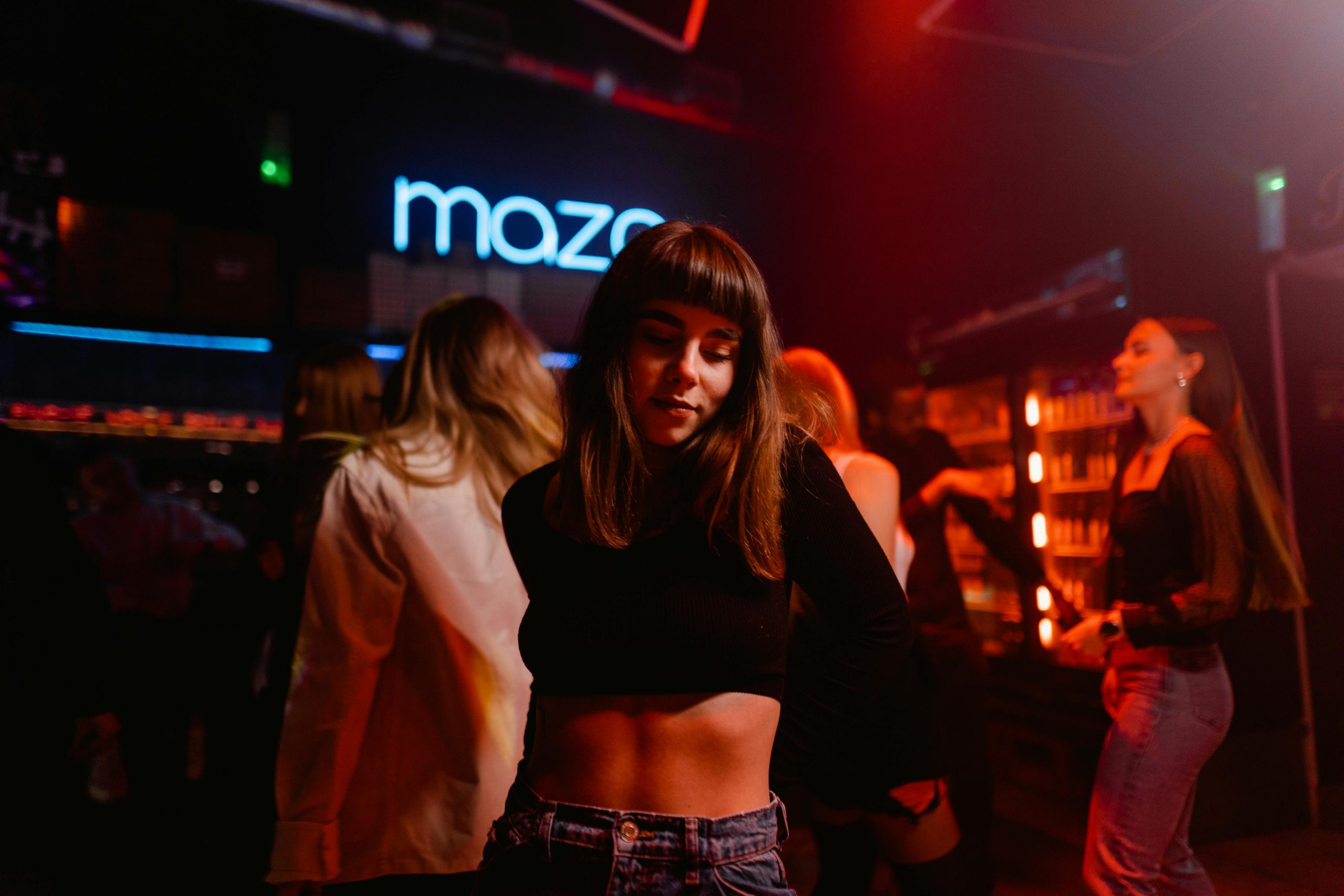 Simple Steps to Starting an Investment Club With Friends