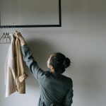 Simple Ways to Incorporate Bold Colors Into a Neutral Wardrobe